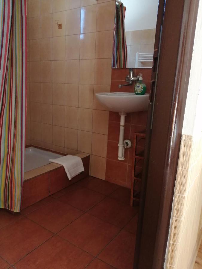 Guest House Kovalik Sucha Hora Экстерьер фото