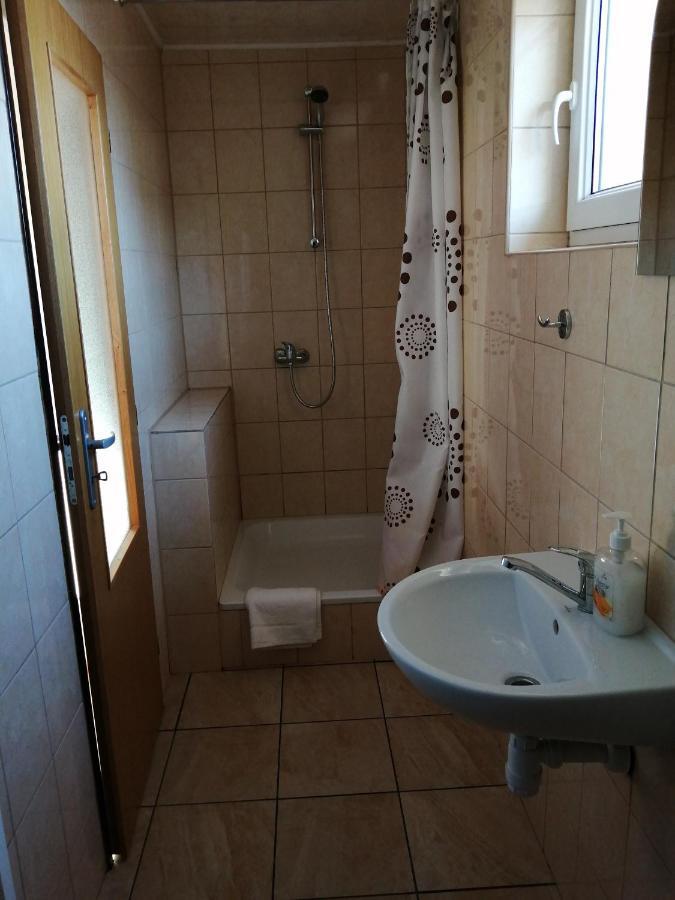 Guest House Kovalik Sucha Hora Экстерьер фото